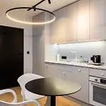 Apartment Quercus Deluxe By Bookinghost *