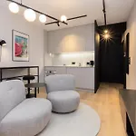 Quercus Deluxe By Bookinghost Apartment