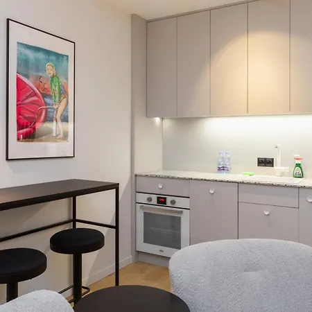 Quercus Deluxe By Bookinghost Apartment