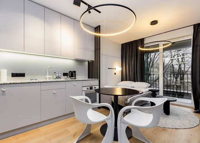 Apartment Quercus Deluxe By Bookinghost