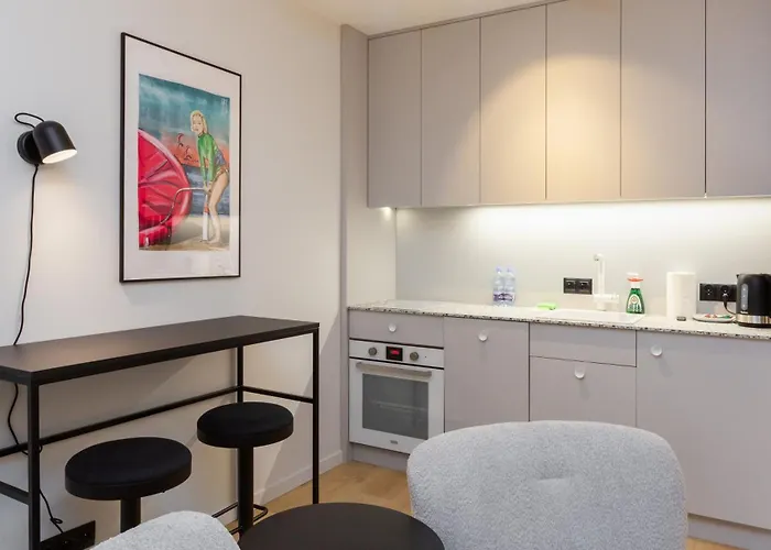 Quercus Deluxe By Bookinghost Apartment