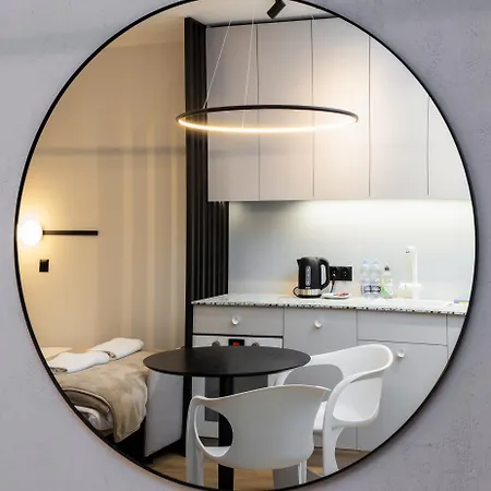 Quercus Deluxe By Bookinghost *