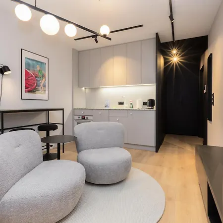 Quercus Deluxe By Bookinghost Apartment